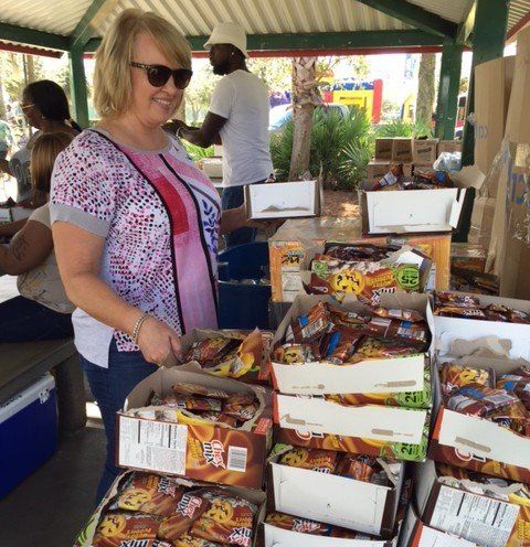 Good Hands in the Community